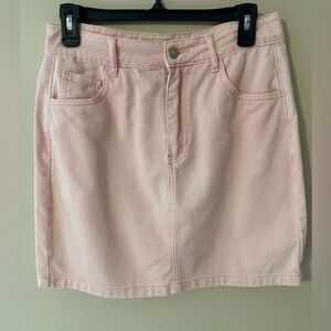 Elegant Light Pink Skirt